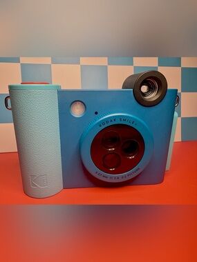 Kodak Smile+ digital instant print camera blue